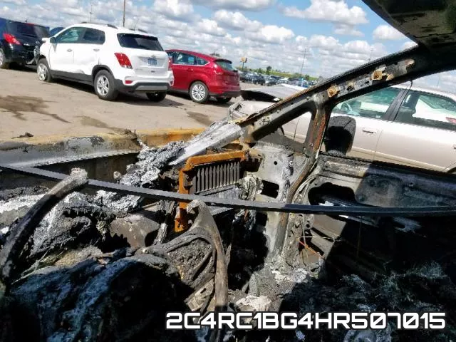 2C4RC1BG4HR507015_9.webp