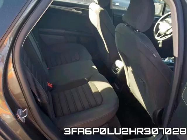 3FA6P0LU2HR307028_6.webp