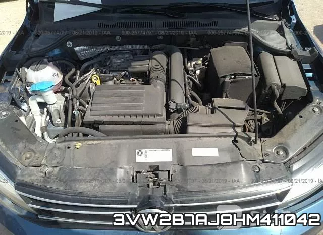 3VW2B7AJ8HM411042_10.webp