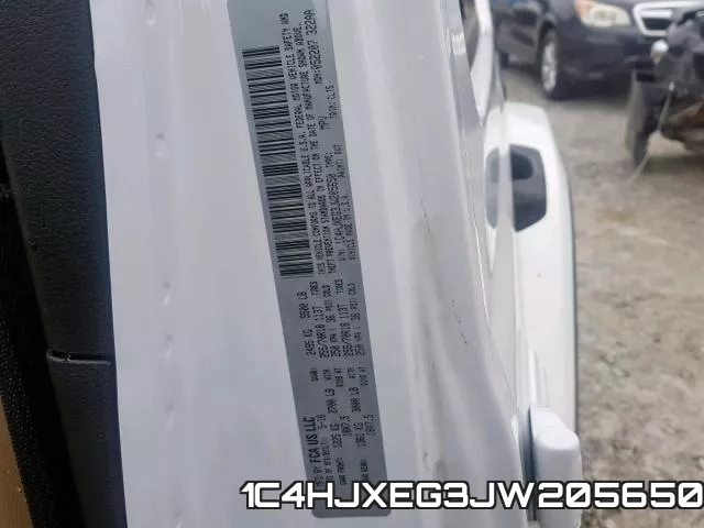 1C4HJXEG3JW205650_10.webp
