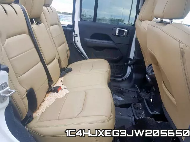 1C4HJXEG3JW205650_6.webp