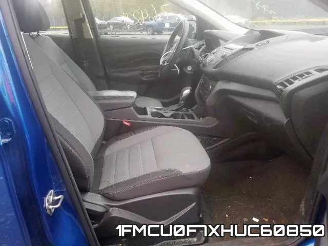 1FMCU0F7XHUC60850_5.webp