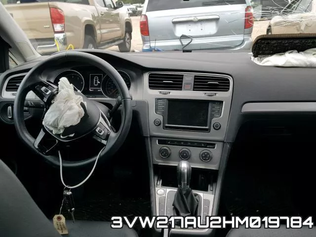 3VW217AU2HM019784_9.webp