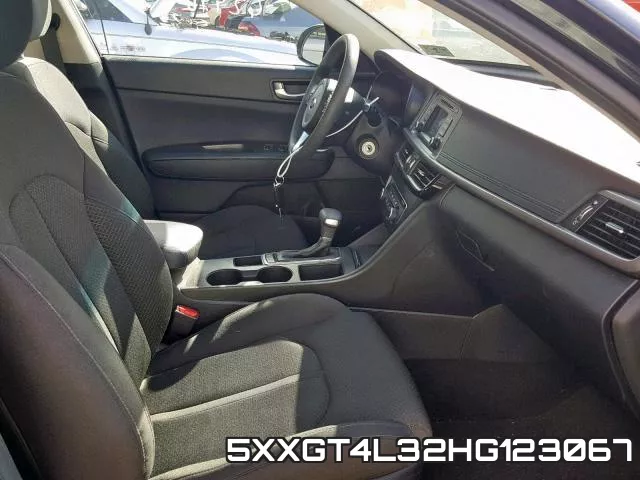 5XXGT4L32HG123067_5.webp