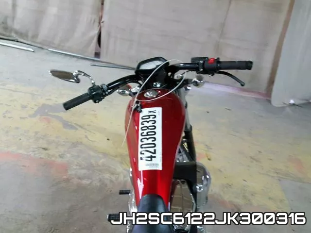 JH2SC6122JK300316_5.webp