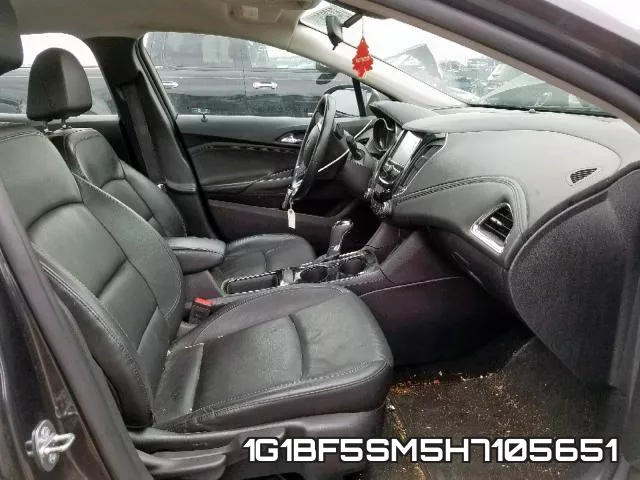 1G1BF5SM5H7105651_5.webp