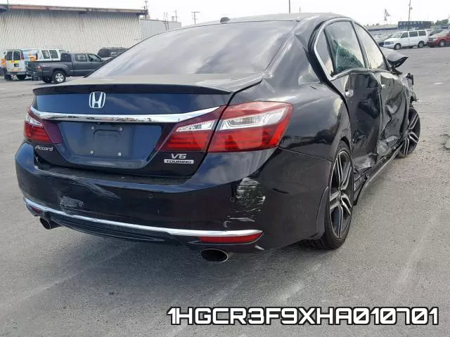 1HGCR3F9XHA010701_4.webp