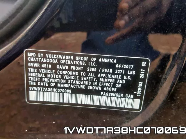 1VWDT7A38HC070069_10.webp