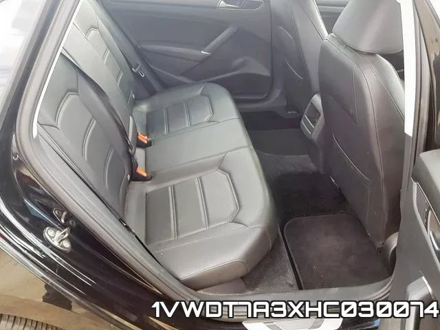 1VWDT7A3XHC030074
