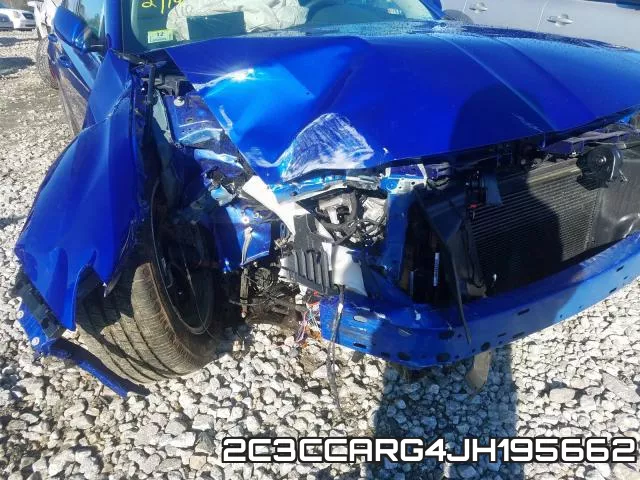 2C3CCARG4JH195662_9.webp