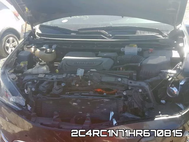 2C4RC1N71HR670815_7.webp