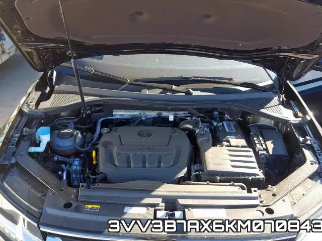 3VV3B7AX6KM070843_7.webp