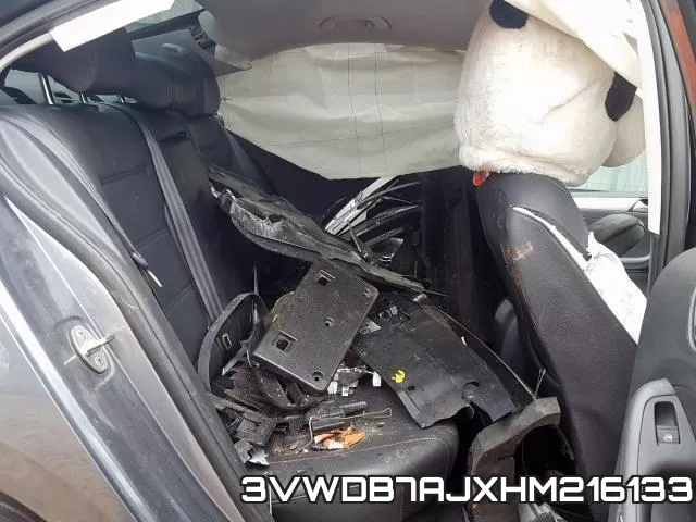 3VWDB7AJXHM216133_6.webp