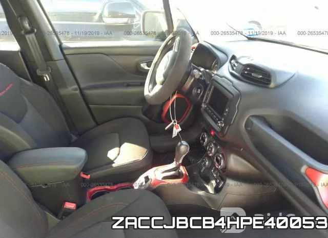ZACCJBCB4HPE40053_5.webp