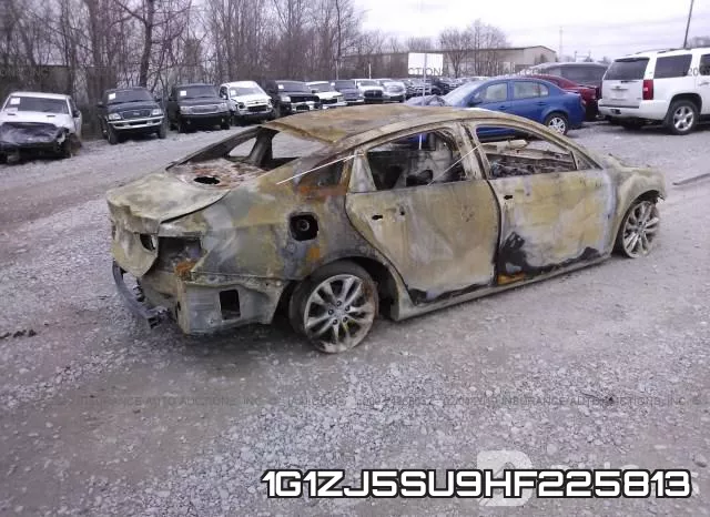 1G1ZJ5SU9HF225813_4.webp