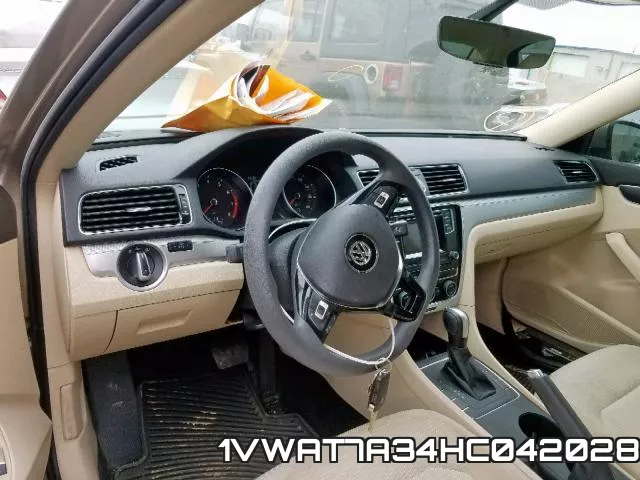 1VWAT7A34HC042028_9.webp
