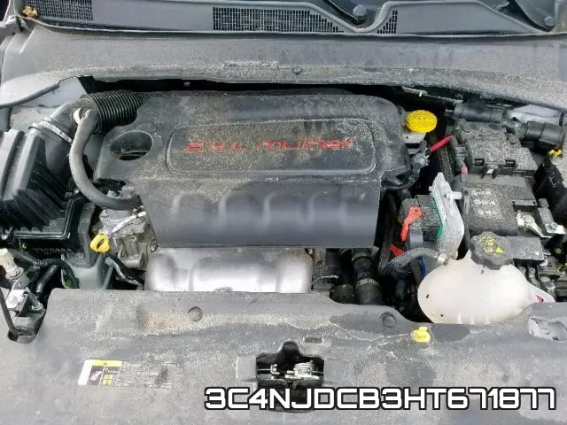 3C4NJDCB3HT671877_7.webp