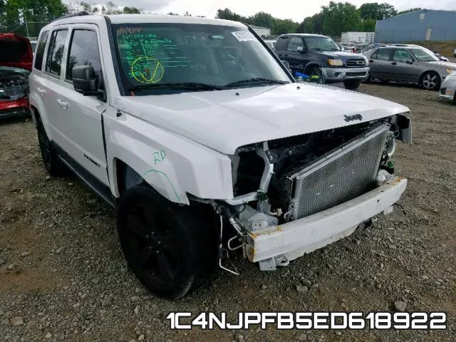 1C4NJPFB5ED618922