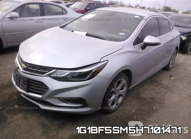 1G1BF5SM5H7101471_2.webp