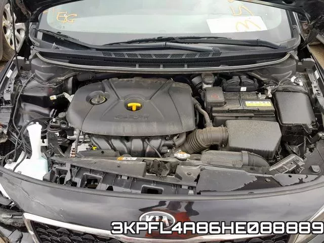3KPFL4A86HE088889_7.webp