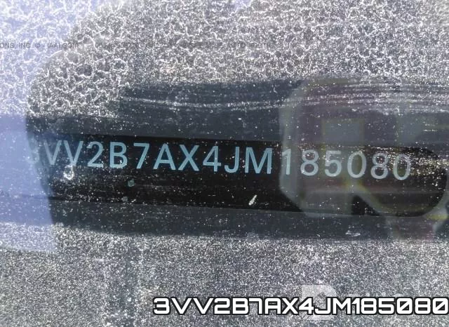3VV2B7AX4JM185080_9.webp