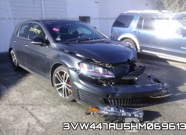 3VW447AU5HM069613_1.webp
