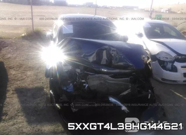 5XXGT4L38HG144621_6.webp