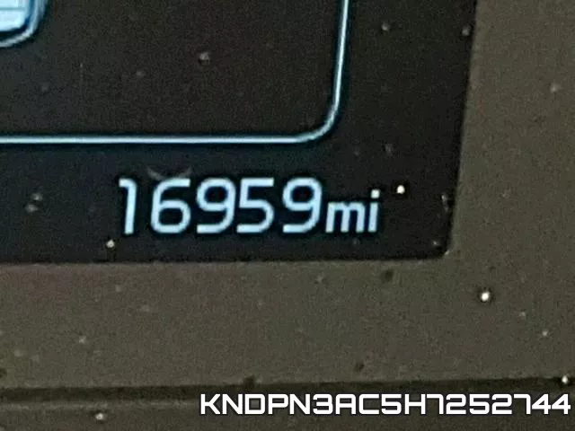 KNDPN3AC5H7252744