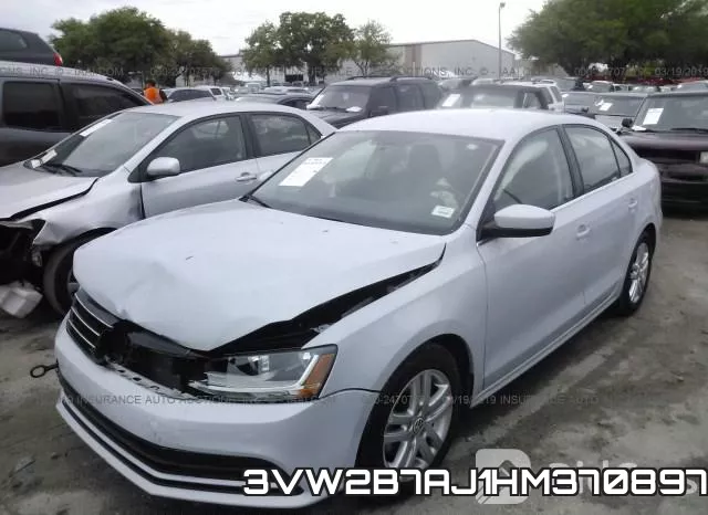 3VW2B7AJ1HM370897_2.webp