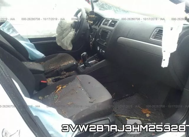 3VW2B7AJ3HM253287_5.webp