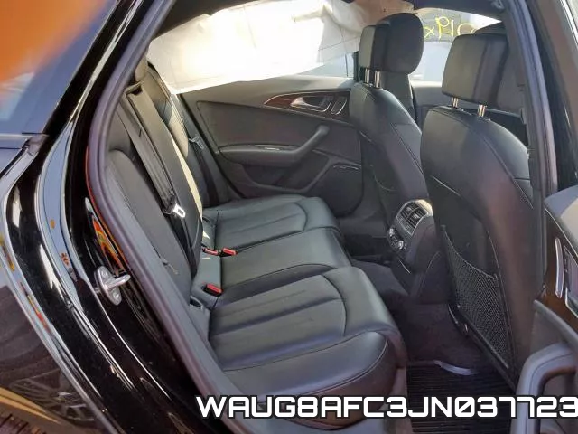 WAUG8AFC3JN037723_6.webp