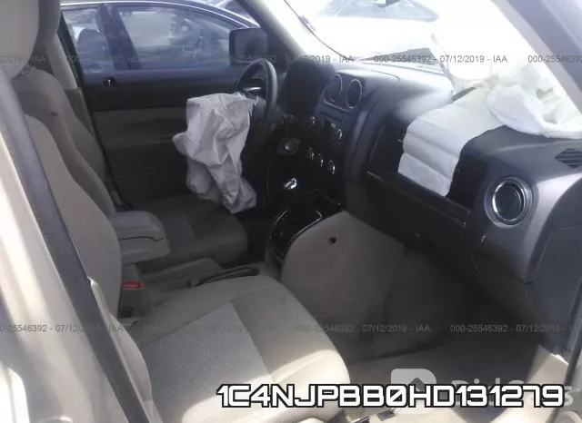 1C4NJPBB0HD131279_5.webp