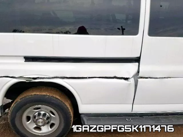 1GAZGPFG5K1171476_9.webp