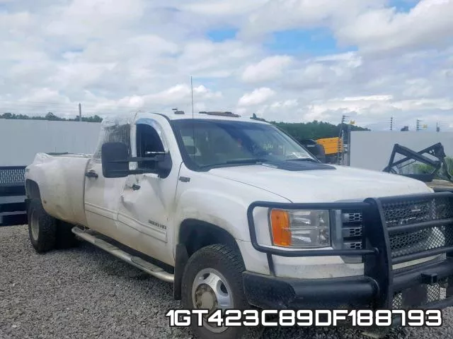1GT423C89DF188793