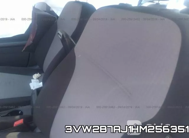 3VW2B7AJ1HM256351_8.webp