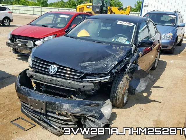 3VW2B7AJ7HM252871_1.webp