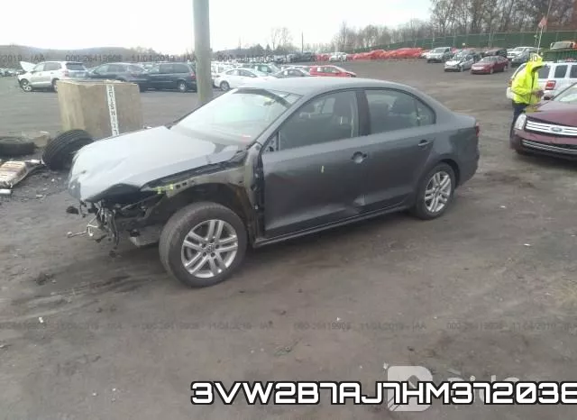 3VW2B7AJ7HM372038_2.webp