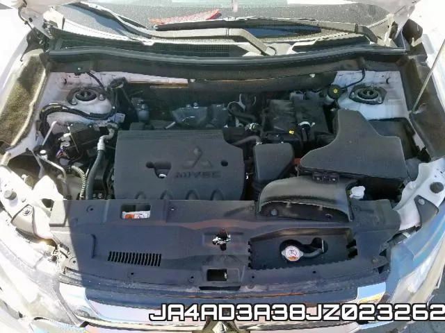 JA4AD3A38JZ023262_7.webp