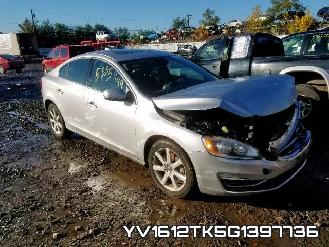 YV1612TK5G1397736