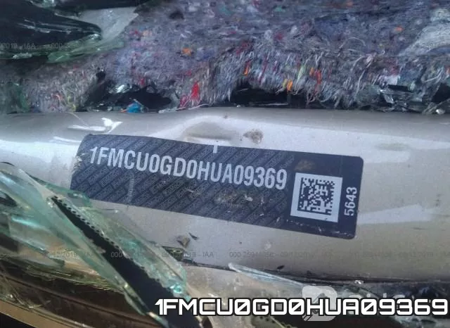 1FMCU0GD0HUA09369_9.webp