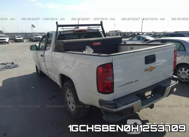 1GCHSBEN0H1253709_3.webp