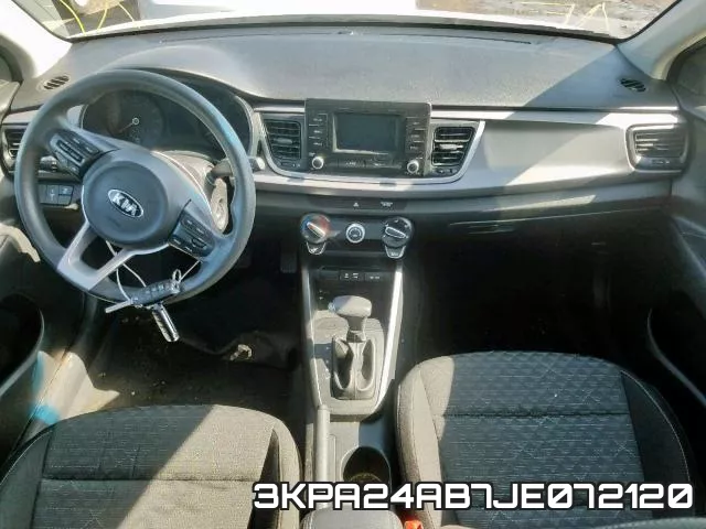 3KPA24AB7JE072120_9.webp