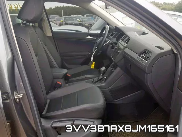 3VV3B7AX8JM165161_5.webp
