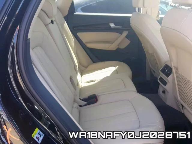 WA1BNAFY0J2028751_6.webp