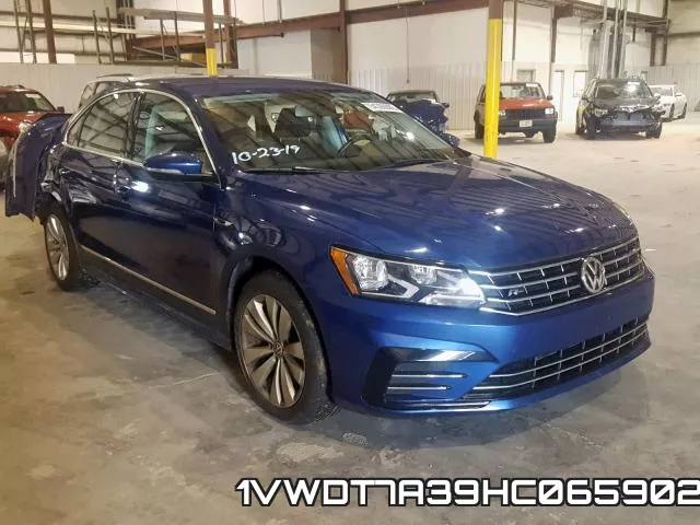 1VWDT7A39HC065902_1.webp