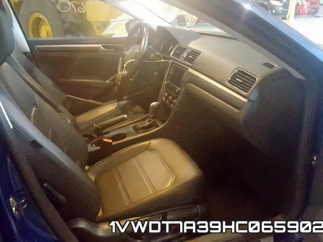 1VWDT7A39HC065902_5.webp