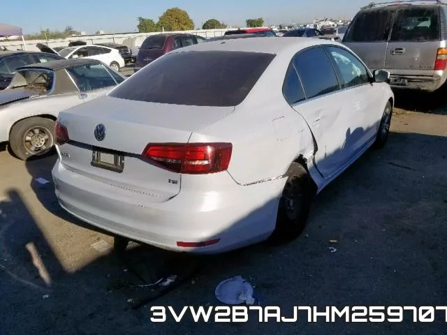 3VW2B7AJ7HM259707_4.webp