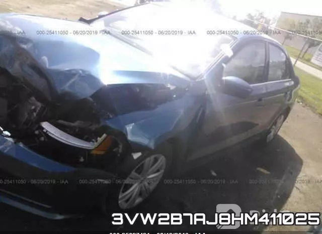 3VW2B7AJ8HM411025_2.webp