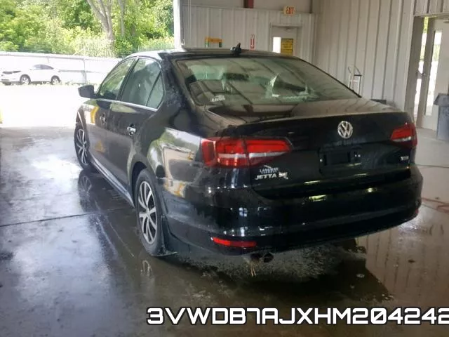 3VWDB7AJXHM204242_3.webp