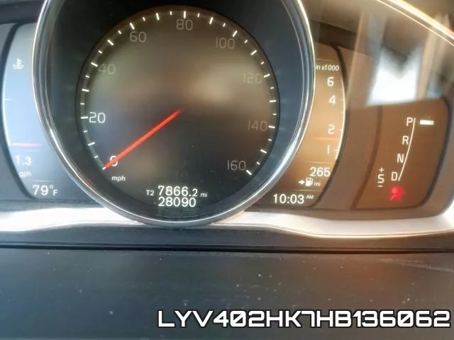 LYV402HK7HB136062_8.webp